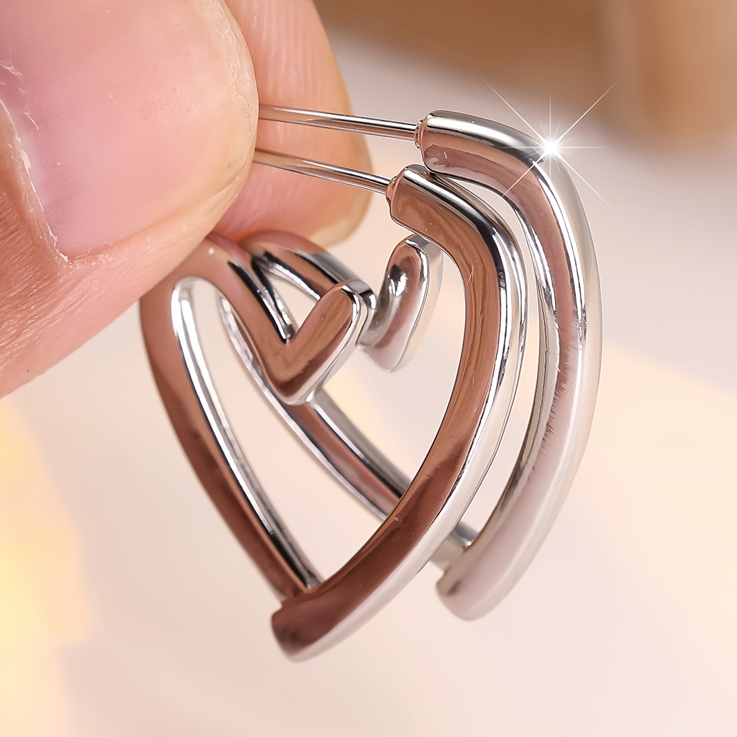Heart-shaped Women's Stud Earrings, Elegant and Versatile